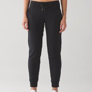 Lululemon Fleece Please Jogger (Terry) Black Size 8